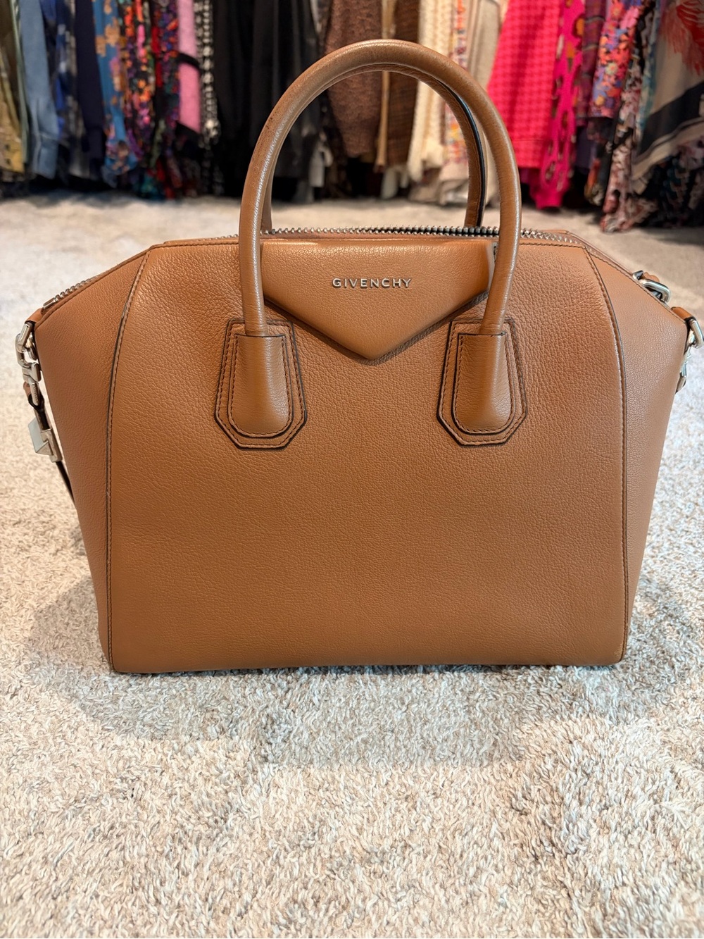 Givenchy Medium Antigona Sugar Leather Satchel in Caramel Brown